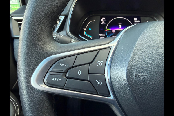 Renault Clio 1.6 E-Tech Hybrid 140 Intens Plus - Automaat - Navi - Parkeerhulp + Camera