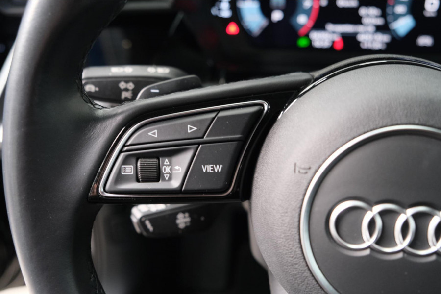 Audi A3 Sportback 30 TFSI Pro Line Automaat - N.A.P. Airco, Cruise, PDC.