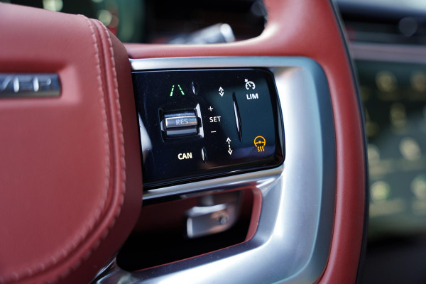 Land Rover Range Rover P 615 SV / Two-Tone Interieur / NL-Auto / BTW