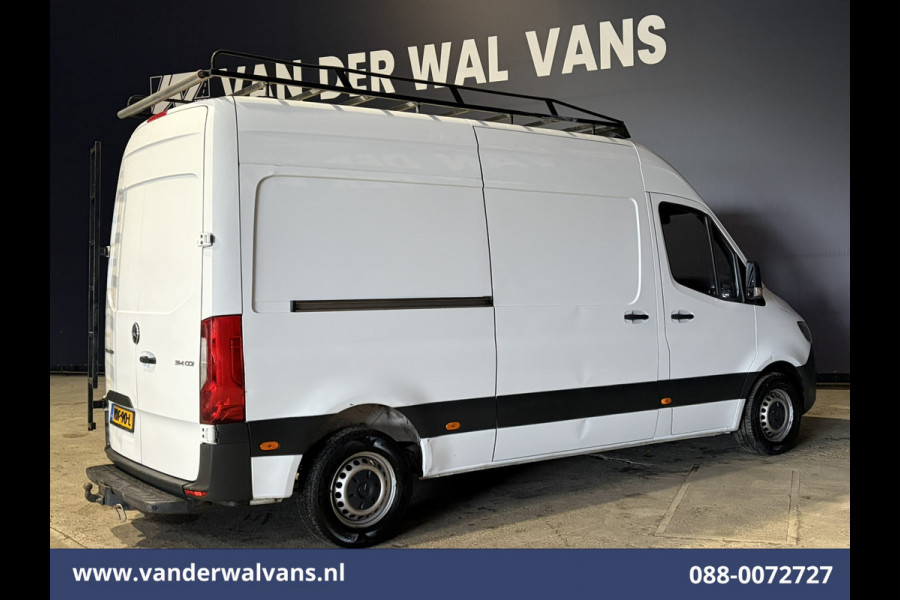 Mercedes-Benz Sprinter 314 CDI 143pk L2H2 Euro6 Airco | Imperiaal | Trekhaak | Parkeersensoren Bijrijdersbank
