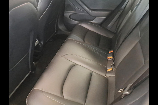 Tesla Model 3 Standard RWD Plus 60 kWh Incl. 360 graden camera | Elektrisch verstelbare stoelen | Verwarmde voorstoelen