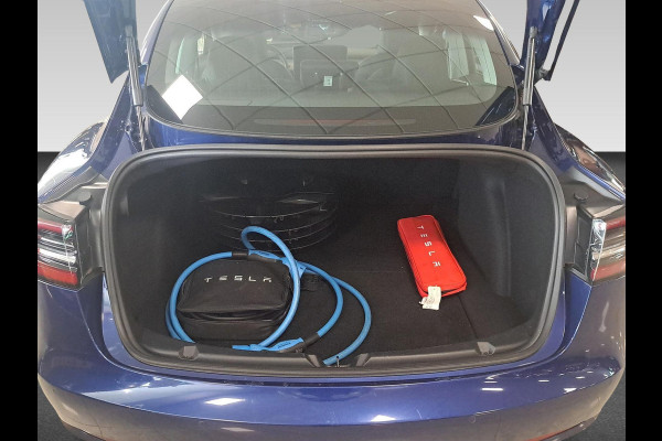 Tesla Model 3 Standard RWD Plus 60 kWh Incl. 360 graden camera | Elektrisch verstelbare stoelen | Verwarmde voorstoelen