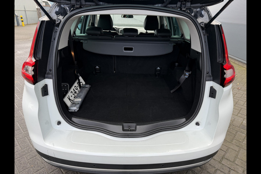Renault Grand Scénic 160pk Bose 7p. (Trekhaak - Camera - 20"incl 4s - Parkeersensoren V+A - LED - Keyless Entry - HiFi - Two Tone)