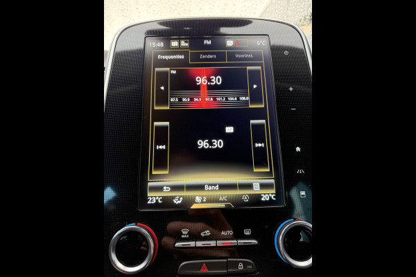 Renault Grand Scénic 160pk Bose 7p. (Trekhaak - Camera - 20"incl 4s - Parkeersensoren V+A - LED - Keyless Entry - HiFi - Two Tone)