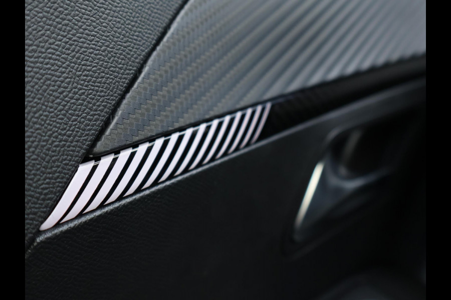 Peugeot 2008 1.2 HYBRID 145 PK ALLURE AUT. + ADAPTIVE CRUISE | CARPLAY | DIGITALE COCKPIT | CAMERA