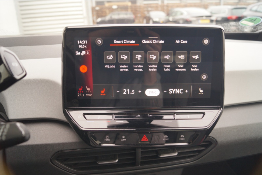 Volkswagen ID.3 First Max 58kWh -SOH92%-PANO-HUD-ECC-LED-