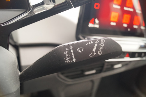 Volkswagen ID.3 First Max 58kWh -SOH92%-PANO-HUD-ECC-LED-