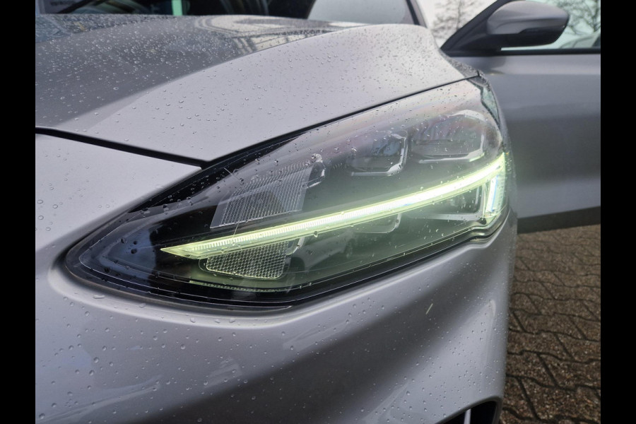 Ford FOCUS Wagon 1.0 EcoBoost ST Line Business | Trekhaak | LED verlichting voor en achter incl. LED dagrijverl.| Winterpack | Technology Pack  Family Pack | Comfortpack | Privacy Glass