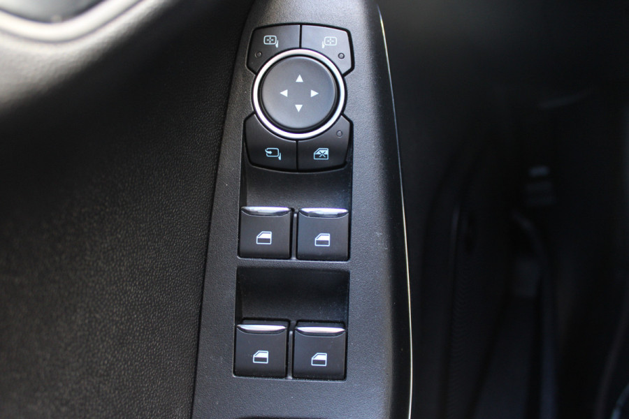 Ford Fiesta 1.0 EcoBoost 125PK Vignale | Panoramadak | Adaptieve cruise | BLIS | B&O | Camera |