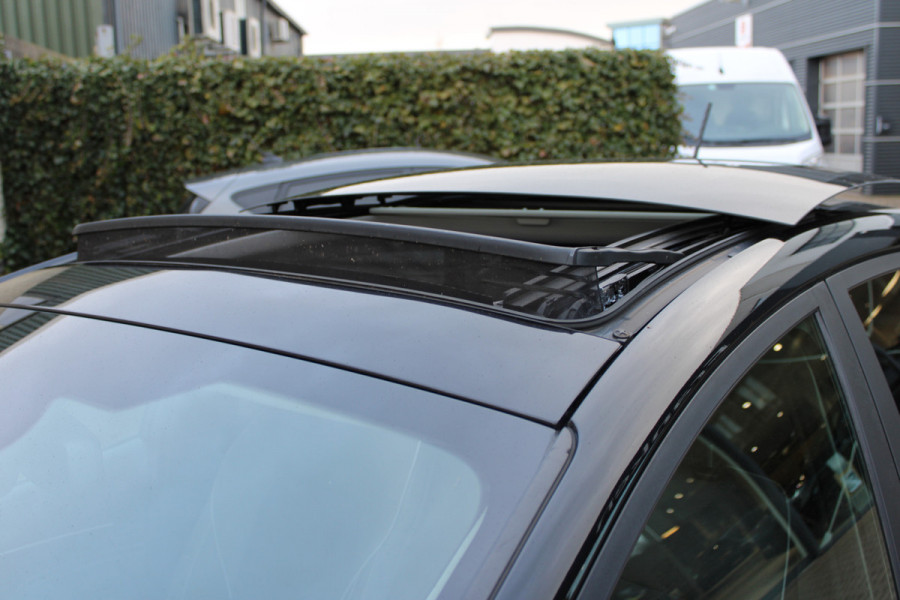 Ford Fiesta 1.0 EcoBoost 125PK Vignale | Panoramadak | Adaptieve cruise | BLIS | B&O | Camera |