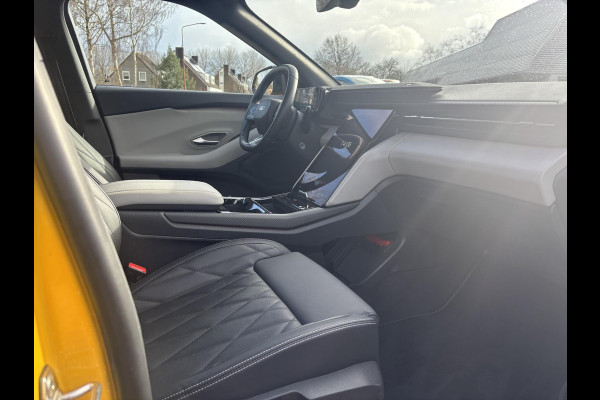 Ford Capri Premium Extended Range RWD 77 kWh | 286 pk | Driver Assistance Pack | Panoramadak | Grote Accu | Dealer onderhouden