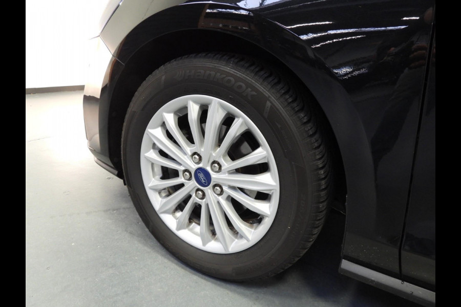 Ford Focus 1.0 EcoBoost Titanium X Business NAVI/CAMERA/LED/VIRTUAL/16"LMV!