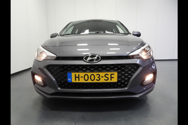 Hyundai i20 1.0 T-GDI 100PK i-Motion AIRCO/BLUETOOTH!