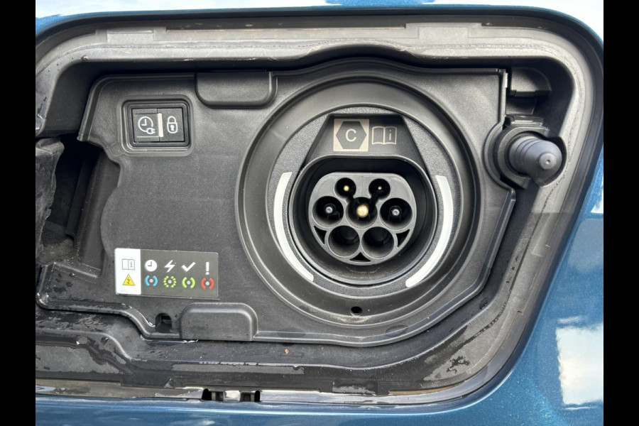 Peugeot 3008 1.6 HYbrid 225 Allure Pack Business PHEV COMPLEET| STANDKACHEL| DODE HOEK SENSOR| ADAPTIVE CRUISE CONTROL| CAMERA ACHTER + VOOR |STOELVERWARMING| ELEKTRISCHE ACHTERKLEP|