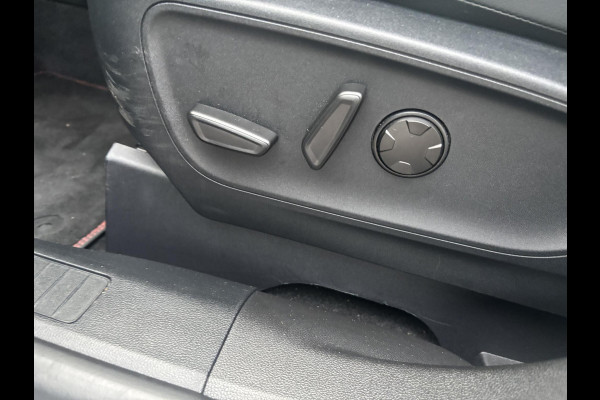 Ford Kuga 2.5 PHEV ST-Line X 243pk | Winter Pack | AGR stoelen | Adaptive cruise | 360 graden camera | Elektrische Achterklep | 2.100kg Trekgewicht