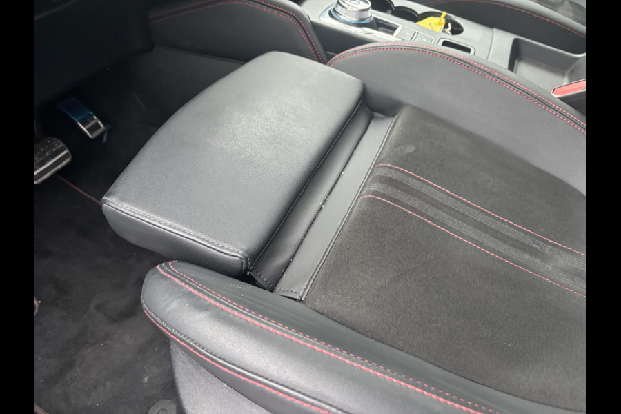 Ford Kuga 2.5 PHEV ST-Line X 243pk | Winter Pack | AGR stoelen | Adaptive cruise | 360 graden camera | Elektrische Achterklep | 2.100kg Trekgewicht