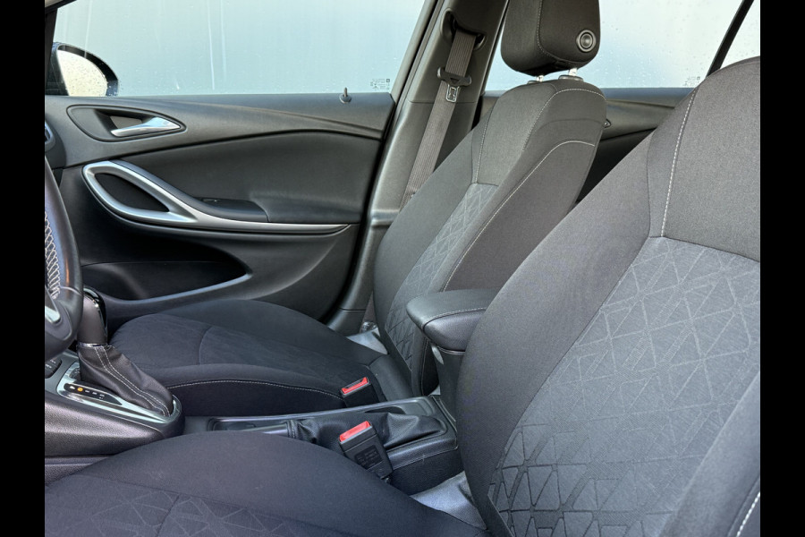 Opel Astra Sports Tourer BWJ 2019 | 1.4T 150PK 120 Jaar Edition | TREKHAAK | AIRCO | CRUISE | NAVI | CARPLAY | LICHTMETAAL