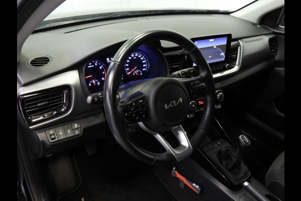 Kia Stonic 1.0 T-GDi DynamicPlusLine NAVI/CAMERA/CLIMA/TERKH./16"LMV!