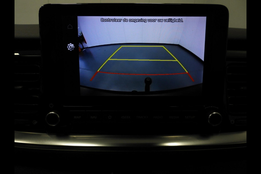 Kia Stonic 1.0 T-GDi DynamicPlusLine NAVI/CAMERA/CLIMA/TERKH./16"LMV!