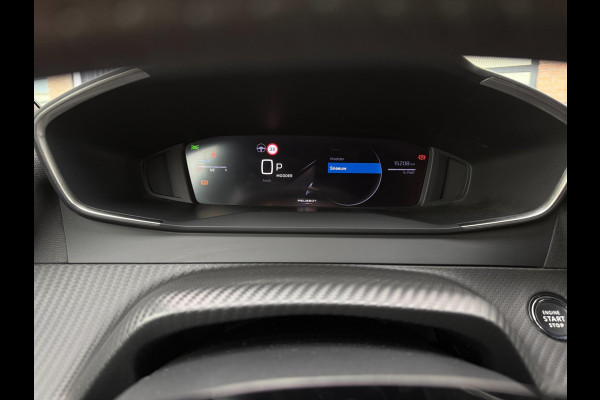 Peugeot 2008 Allure 145pk Aut.Navi 360° dodehoek Camera ACC Carbon Apple Carplay & Android Auto Virtual Cockpit