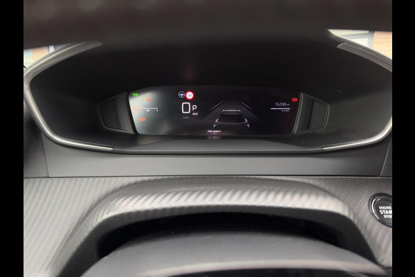 Peugeot 2008 Allure 145pk Aut.Navi 360° dodehoek Camera ACC Carbon Apple Carplay & Android Auto Virtual Cockpit