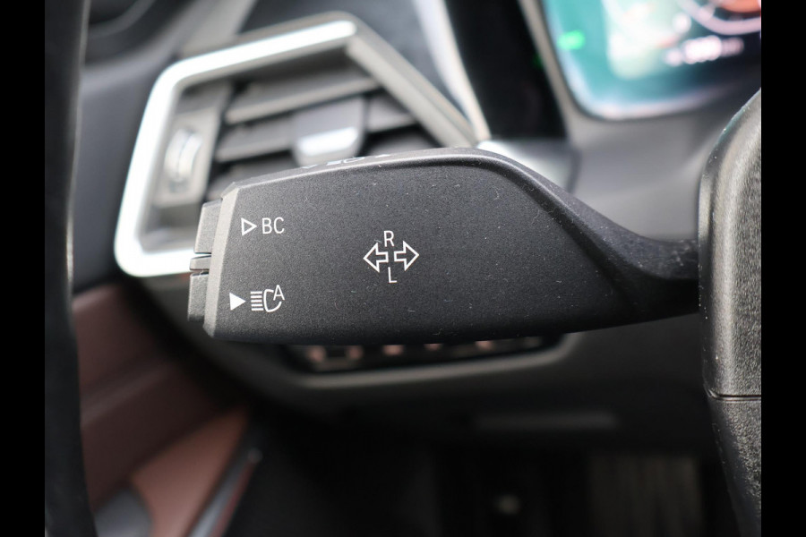 BMW 3 Serie Touring 320d HIGH EXECUTIVE SPORTLINE 190 PK AUT. *ALPINWEISS* + ELEK. TREKHAAK | LASER LED | 18 INCH | STOEL/STUURWIELVERW.