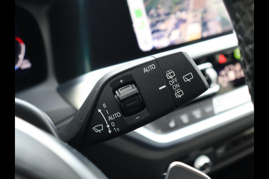 BMW 3 Serie Touring 320d HIGH EXECUTIVE SPORTLINE 190 PK AUT. *ALPINWEISS* + ELEK. TREKHAAK | LASER LED | 18 INCH | STOEL/STUURWIELVERW.