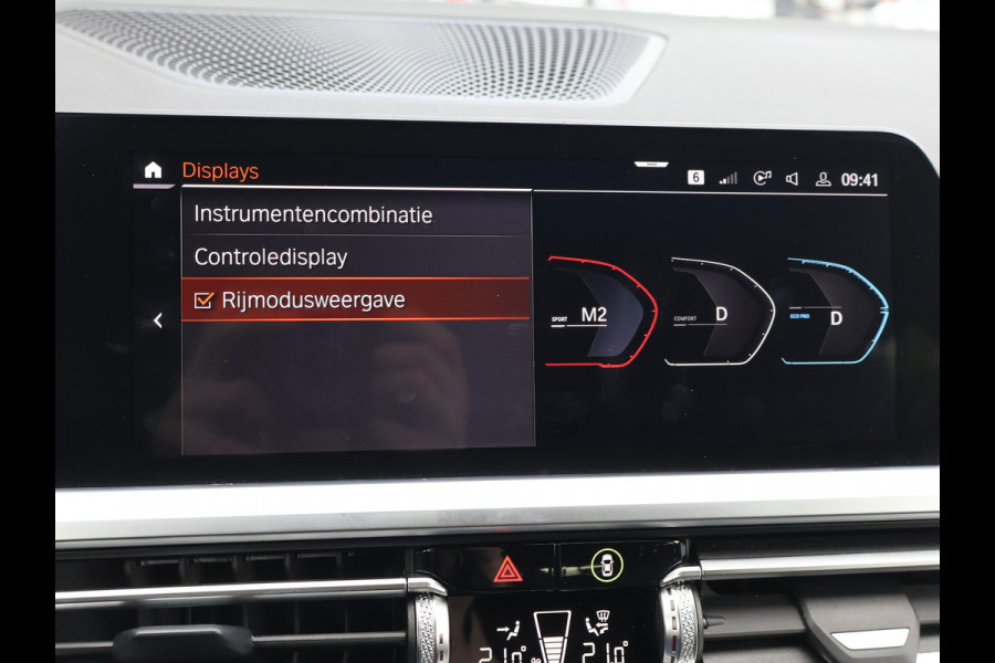 BMW 3 Serie Touring 320d HIGH EXECUTIVE SPORTLINE 190 PK AUT. *ALPINWEISS* + ELEK. TREKHAAK | LASER LED | 18 INCH | STOEL/STUURWIELVERW.