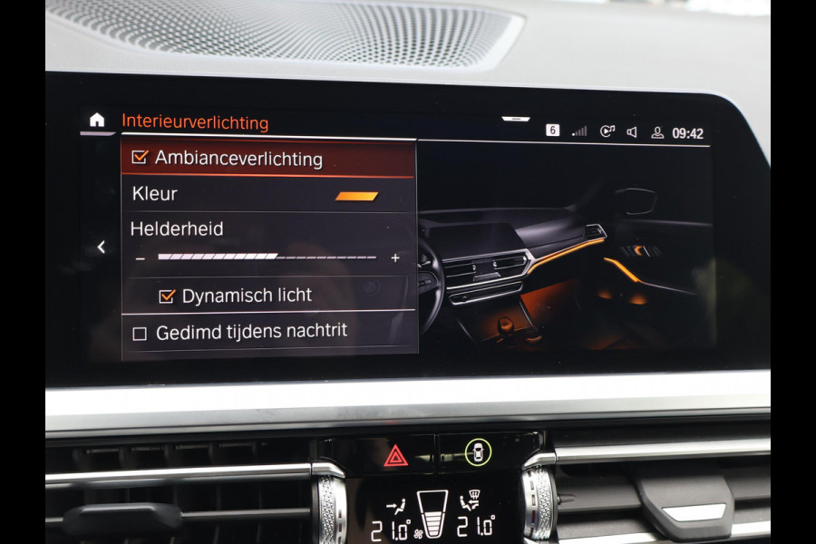 BMW 3 Serie Touring 320d HIGH EXECUTIVE SPORTLINE 190 PK AUT. *ALPINWEISS* + ELEK. TREKHAAK | LASER LED | 18 INCH | STOEL/STUURWIELVERW.