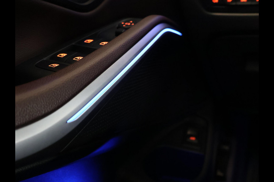 BMW 3 Serie Touring 320d HIGH EXECUTIVE SPORTLINE 190 PK AUT. *ALPINWEISS* + ELEK. TREKHAAK | LASER LED | 18 INCH | STOEL/STUURWIELVERW.