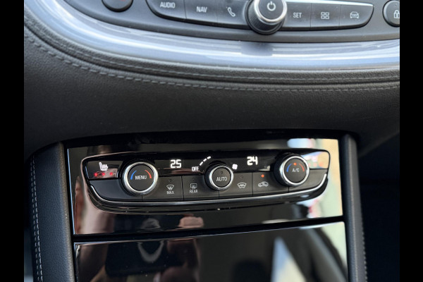 Opel Grandland X 1.2 Turbo Ultimate Navi|Camera|Carplay|Clima|Cruise|D-riem v.v in 2023|Trekhaak|N.A.P|APK tot 11-2026