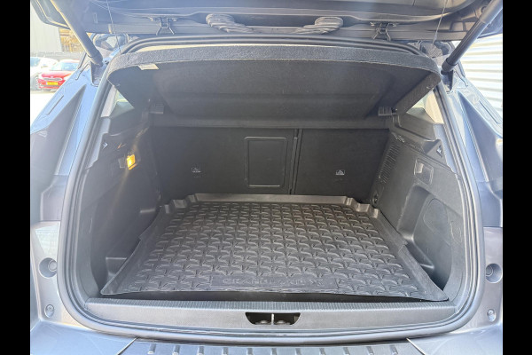 Opel Grandland X 1.2 Turbo Ultimate Navi|Camera|Carplay|Clima|Cruise|D-riem v.v in 2023|Trekhaak|N.A.P|APK tot 11-2026