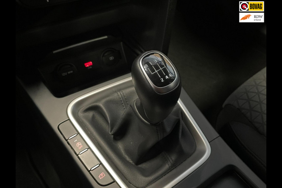 Kia Ceed Sportswagon 1.5 T-GDi DynamicLine|160PK|AFN. TREKHK|APPLE CARPLAY+ANDROID|STOEL+STUURVERW|CAMERA|CLIMA+CRUISE|1e EIG|INCL