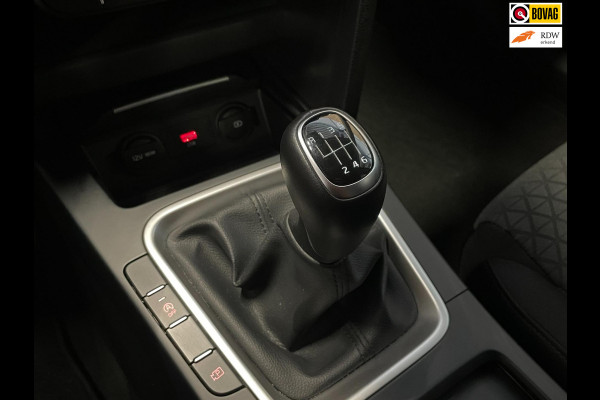 Kia Ceed Sportswagon 1.5 T-GDi DynamicLine|160PK|AFN. TREKHK|APPLE CARPLAY+ANDROID|STOEL+STUURVERW|CAMERA|CLIMA+CRUISE|1e EIG|INCL