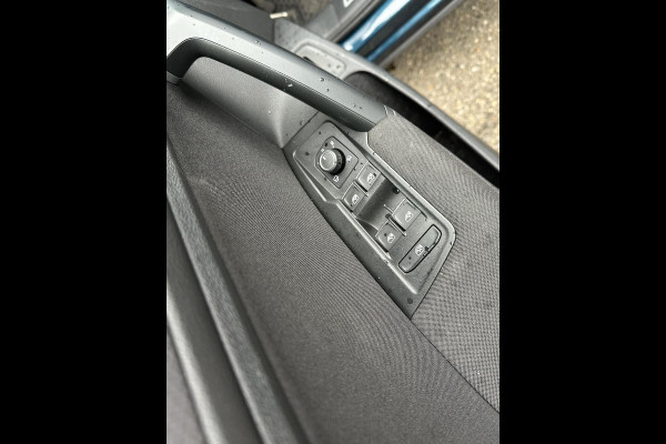 Volkswagen Tiguan 1.4 TSI eHybrid PHEV ADAPTIVE CRUISE CONTROL| PANO| STOEL + STUURVERWARMING| 360 CAMERA| PARKEER ASSISTENT| RIJKLAARPRIJS INCL. 12 MND BOVAG GARANTIE