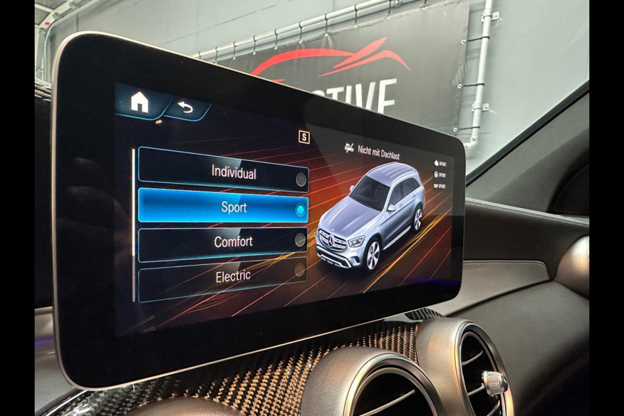 Mercedes-Benz GLC 300e 4MATIC Business Solution AMG