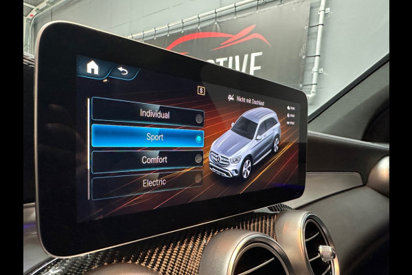 Mercedes-Benz GLC 300e 4MATIC Business Solution AMG