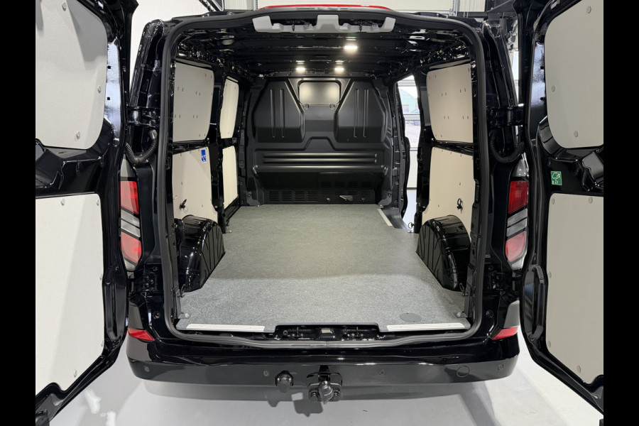 Ford Transit Custom 320 2.0 TDCI L2H1 Limited Trekhaak / Camera / Navi