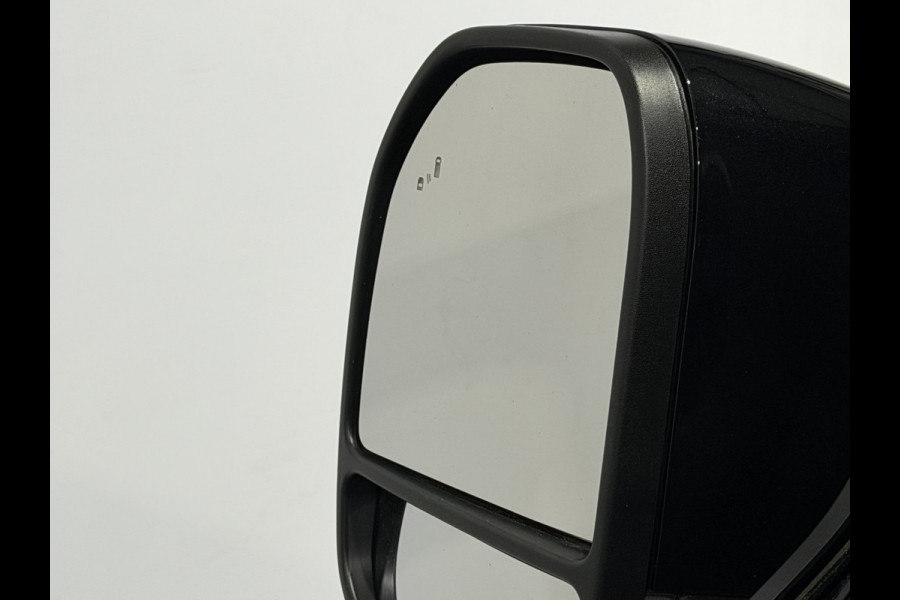 Ford Transit Custom 320 2.0 TDCI L2H1 Limited Trekhaak / Camera / Navi