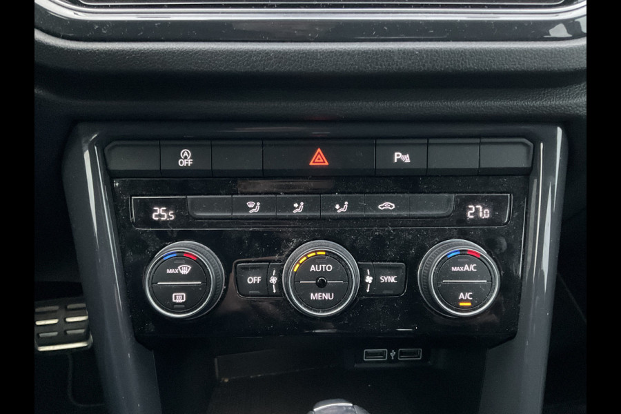 Volkswagen T-Roc 1.5 TSI R-Line Automaat Trekhaak Carplay Adap.Cruise Keyless Led NL-Auto Hoogzitter!