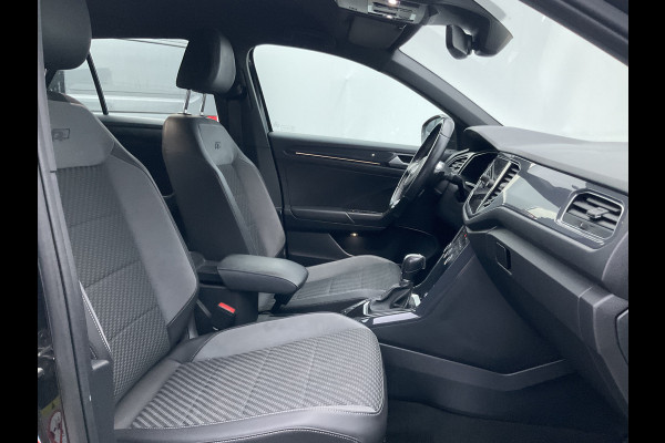 Volkswagen T-Roc 1.5 TSI R-Line Automaat Trekhaak Carplay Adap.Cruise Keyless Led NL-Auto Hoogzitter!