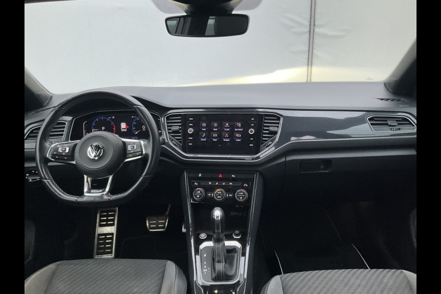 Volkswagen T-Roc 1.5 TSI R-Line Automaat Trekhaak Carplay Adap.Cruise Keyless Led NL-Auto Hoogzitter!