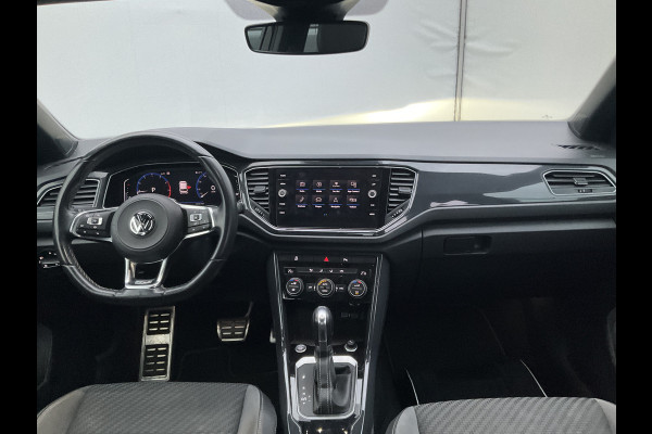 Volkswagen T-Roc 1.5 TSI R-Line Automaat Trekhaak Carplay Adap.Cruise Keyless Led NL-Auto Hoogzitter!