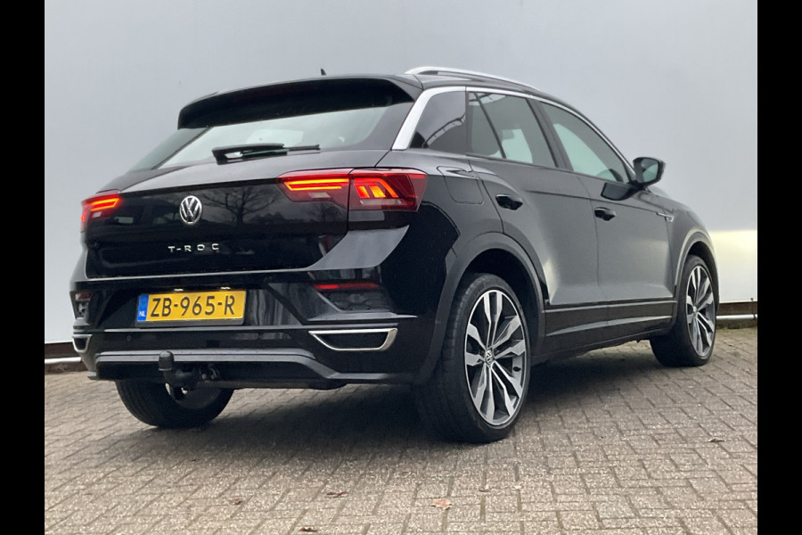 Volkswagen T-Roc 1.5 TSI R-Line Automaat Trekhaak Carplay Adap.Cruise Keyless Led NL-Auto Hoogzitter!