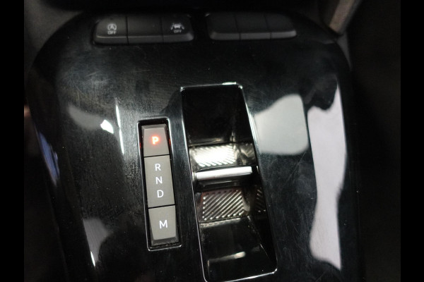 Opel Corsa 1.2 Turbo 100pk Hybrid GS Automaat Navigatie Apple Carplay/Android Auto Camera Parkeersensoren Cruise Control Dodehoek assistent Airco Lichtmetalen velgen Virtual Cockpit Getinte ramen