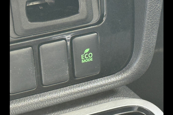 Mitsubishi Outlander BWJ 2021 | 2.4 225PK PHEV Pure | CLIMA | NAVI | STOELVERW | LEDER | CAMERA A | CARPLAY |