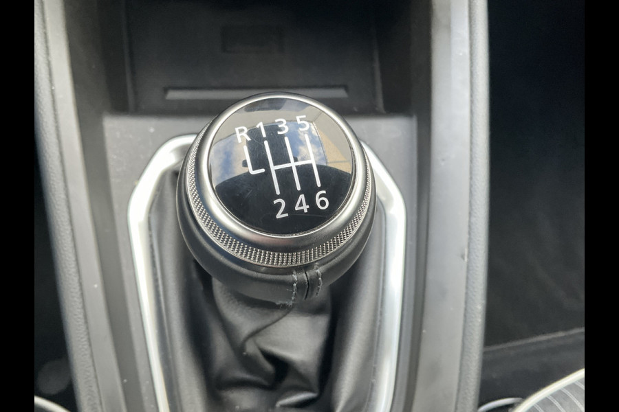 Mitsubishi Colt 1.0T MT First Edition Trekhaak Stoel/Stuurverw Adap.Cruise Led NL-Auto Voll.Onderhouden!