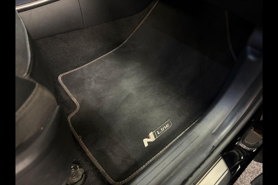 Hyundai Tucson 1.6 T-GDI PHEV Premium 4WD*Panoramadak*Stoelverwarming*Stoelairco*Cruise-Control*Carplay*Camera*