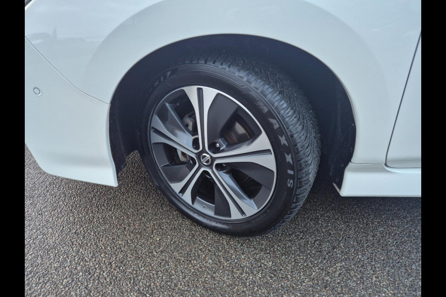 Nissan Leaf Tekna 40 kWh ProPilot SOH 86,8%, half leder, NAP
