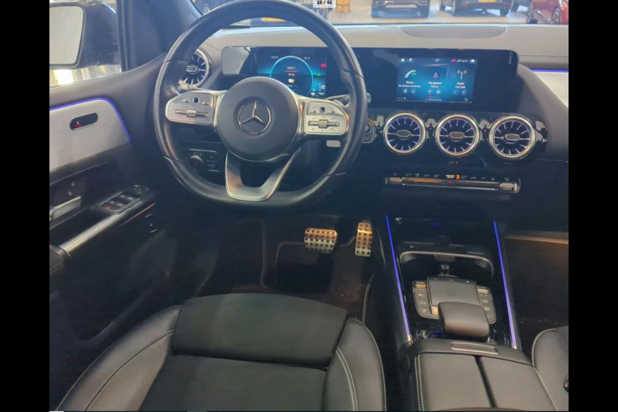 Mercedes-Benz B-Klasse 250 e Hybride Premium / Design-en AMG line / 1/2 Leder / Stoelverwarming / Pdc+Camera / Navigatie / Apk 01-2028